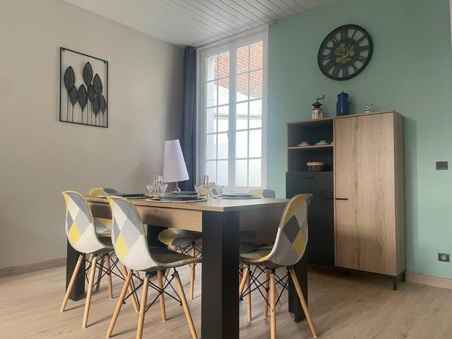 Maison A 2 Pas Du Centre Ville Péronne Exteriér fotografie